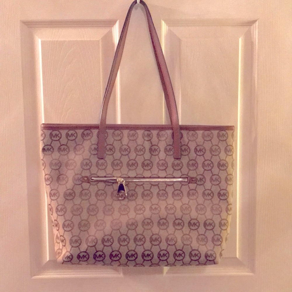 MIchael Kors Tote